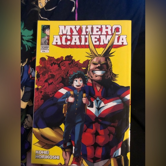 NEW-My Hero Academia volume one manga, AND My Hero Academia Shirt - Picture 2 of 6